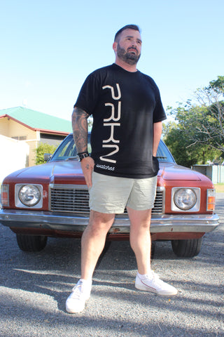 Black/Gold leaf Classic Tee